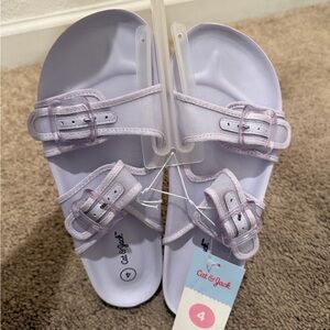 “New”Light Purple Buckle Sandals size4